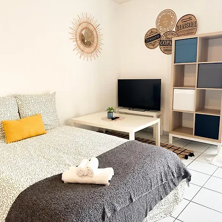 Le Balcon Brestois Apartman *